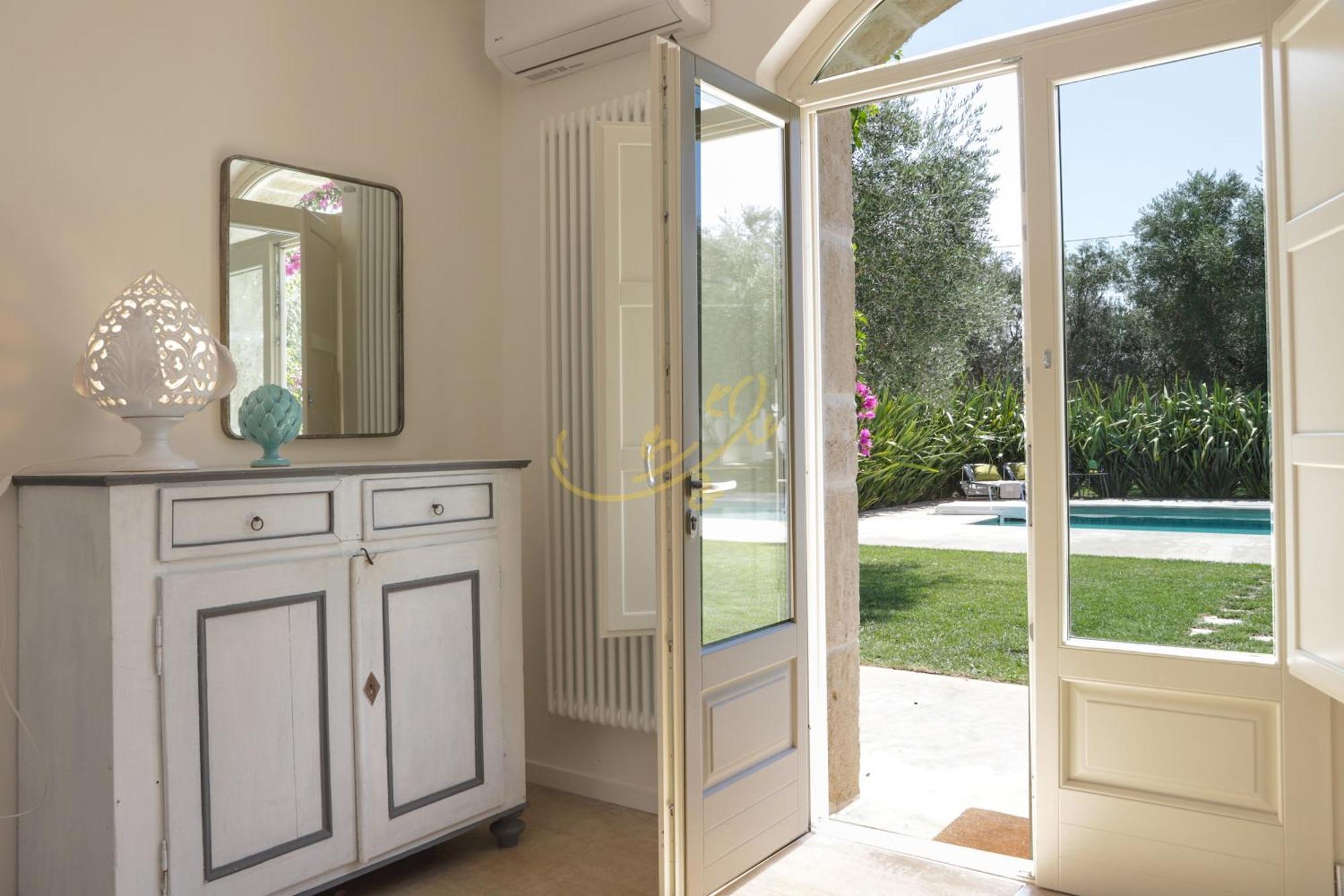 Td Dimora Del Giglio With Organic Garden With Pool Villa Ostuni Exterior foto